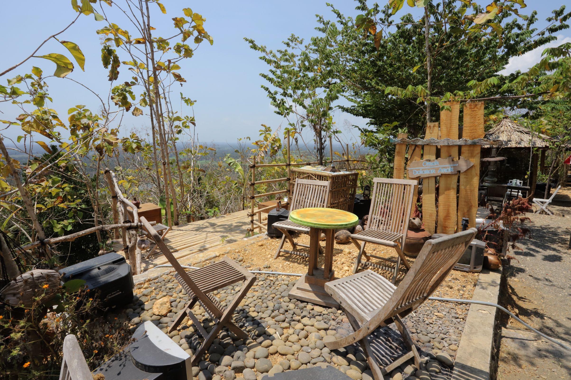 Newalaskuliner & Homestaywatulumbung Kretek Exterior photo