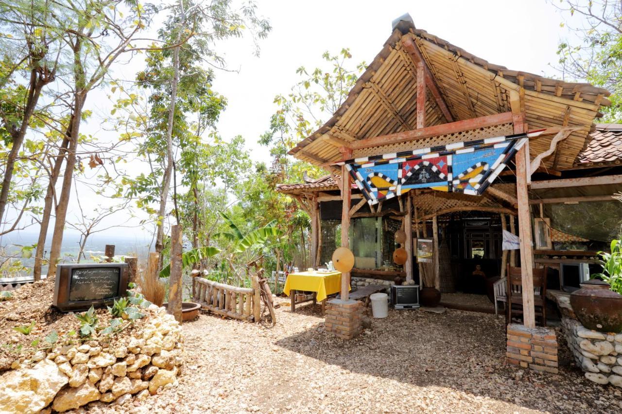 Newalaskuliner & Homestaywatulumbung Kretek Exterior photo